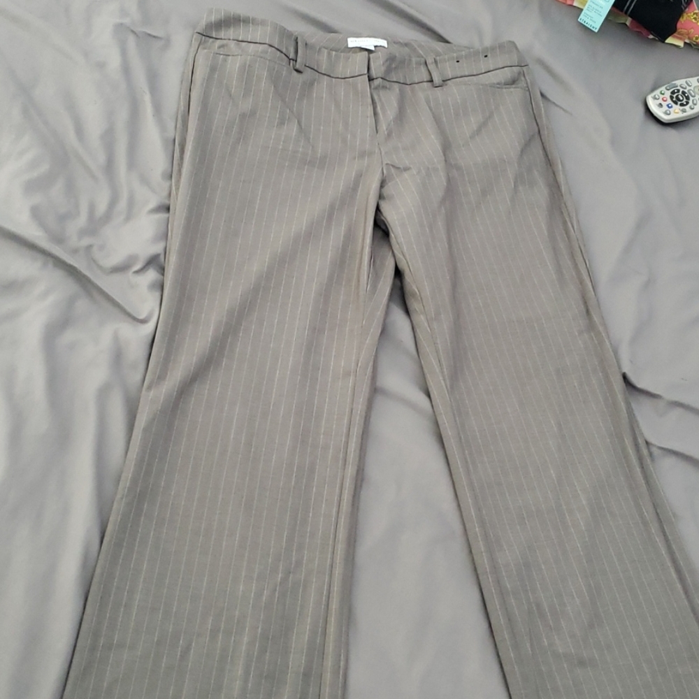 7th Avenue Bootcut pants 10 petite